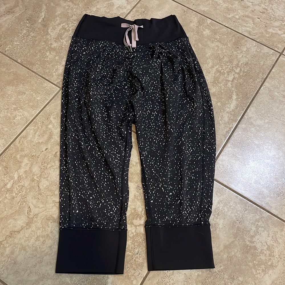Lululemon Happy Hatha Crop